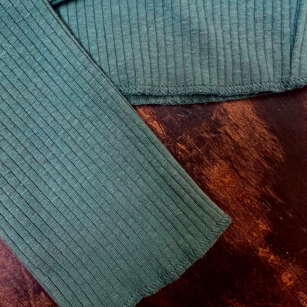 Urban Outfitters Green Ribbed Long Sleeve Top - Picture 4 of 6